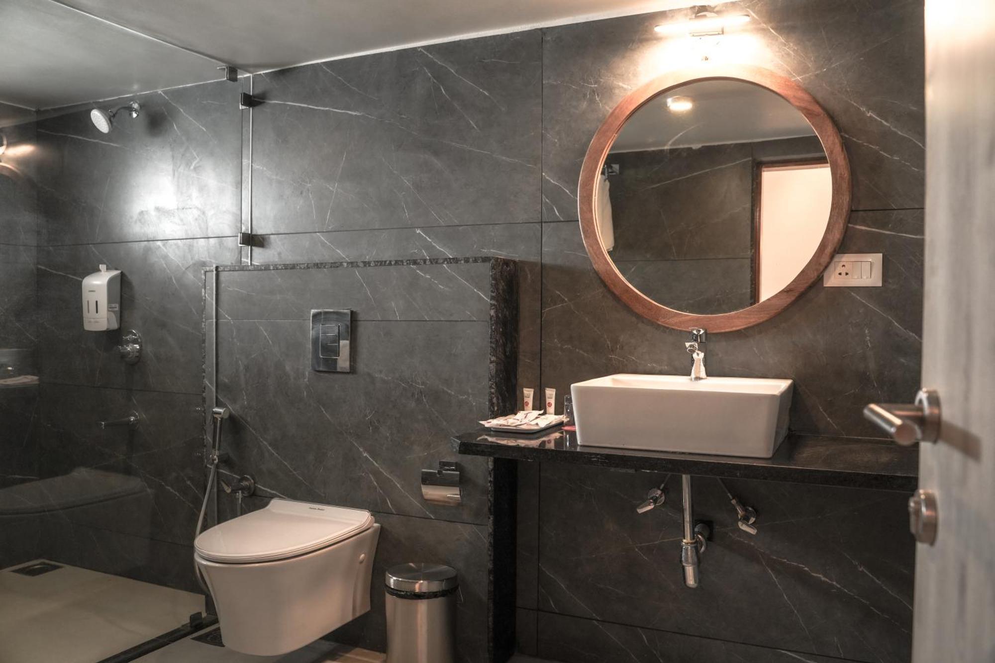 Ariena By Spree Hotels Goa Morjim Zewnętrze zdjęcie
